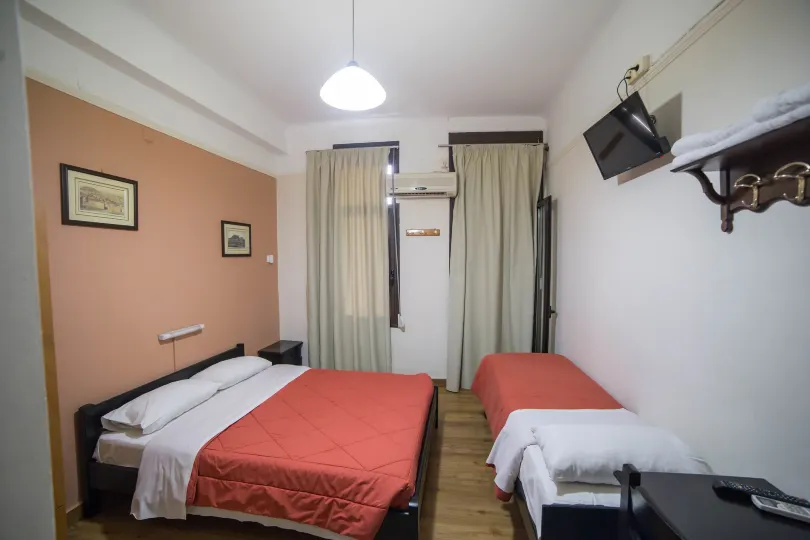 Tempi Hotel