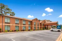 Clarion Pointe Atlanta Airport College Park Hotels in College Park