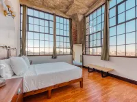 Sosuite at Independence Lofts - Callowhill Hotels near Fairhill Square