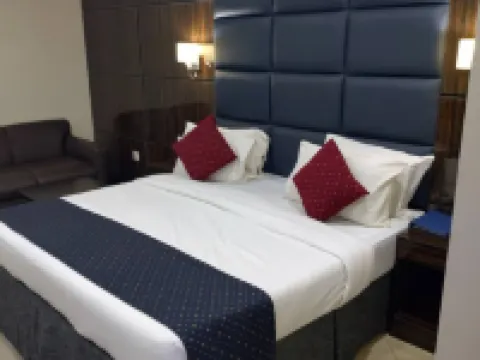 Hearts Hotel Hotels in Enugu