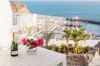 Grand Horizon Luxury Boutique Apartments - Mountain view