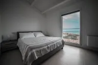Il Colle Dei Lecci Hotels in Falconara Marittima