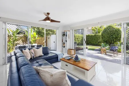 Noosa Outrigger Beach Resort