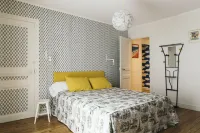 Chez Pépé Merle - Chambres d'hôtes Dans le Quartier du Père Lachaise - Bed and Breakfasts