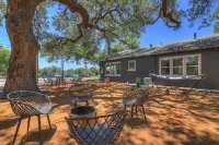 Historic Gem Near Schlitterbahn Các khách sạn ở New Braunfels