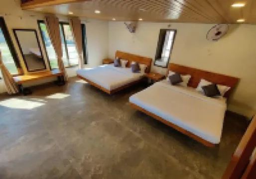 Shrubbery Palms Resort