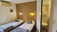 Brit Hotel Essentiel Pau Lescar Hotels in Lons