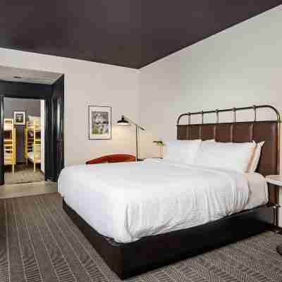 Origin Baton Rouge, a Wyndham Hotel Rooms