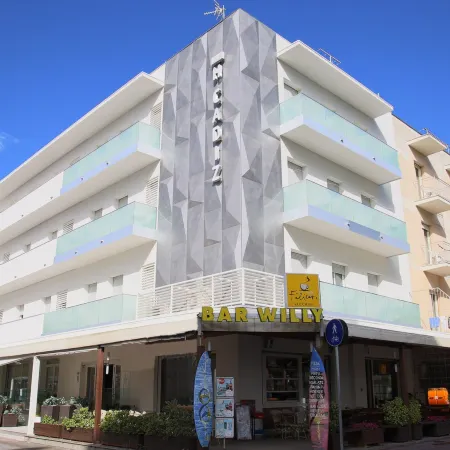 Hotel Cadiz Отели рядом с достопримечательностью «Визербелла»