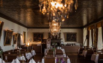 Hotel Gyllene Uttern