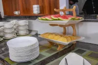 Waffles Suites - breakfast