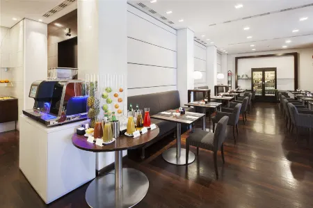 Hotel Igea Отели рядом с достопримечательностью «Via delle Grazie»