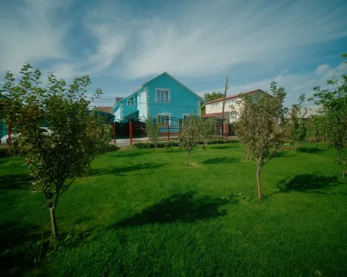 Guesthouse Alakol Hotels in Ak-Su