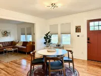 Renovated Gem Near Cantine Field, HITS & Hunter