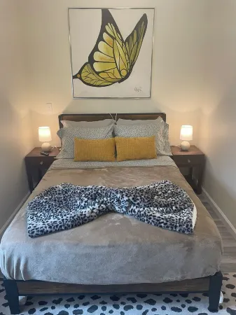 Cozy and close to downtown Port Clinton, Jet Express to Put-In-Bay and fishing!