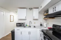 Cozy Retreat - Wifi, Kitchen, Brewery, Trails, Resort