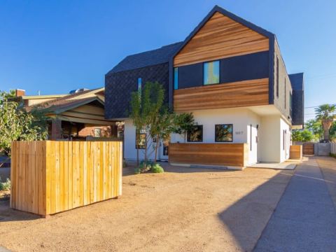 Gourmet Kitchen and Stunning City Views - Exquisite Urban Retreat