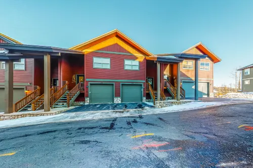 Prospector Village 105C