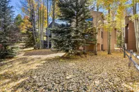Clubhouse Access and Cozy Gas Fireplace - Charming Mountainside Retreat