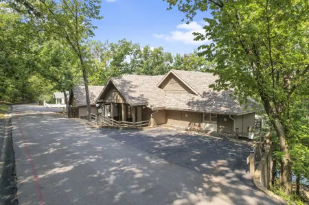 Private Dock and Scenic Balconies - Stunning Waterfront Retreat