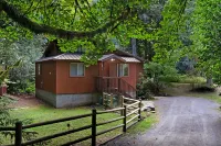 Rustic River Paradise Hotels in Baring
