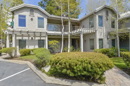 Charming Cottage Escape with Cozy Fireplace - Beautifully Chic Haven