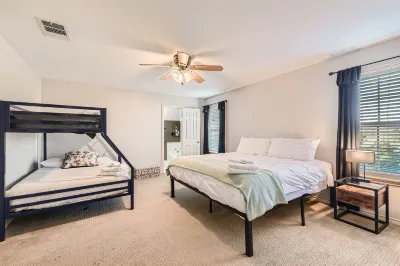 Serene Hill Country Escape with Pool, Hot Tub, & Full Bar