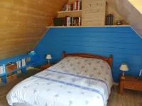 Typical house 600 m away from the beach Locquirec 호텔