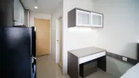 Tidy and Comfy Studio at Bale Hinggil Apartment