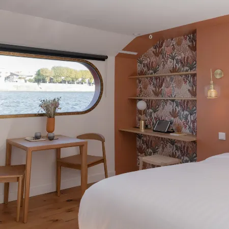 La Peniche - Bed and Bicycle - Tournon