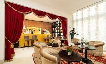 Hotel A la Commedia