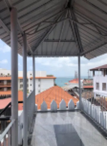 坦波民宿公寓酒店