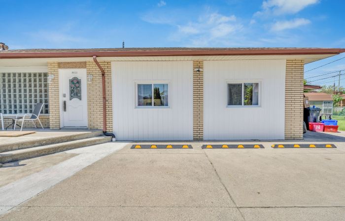 Parkside Flat #5 - Seacliff Beach Suites