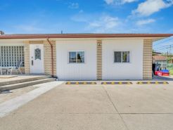 Parkside Flat #5 - Seacliff Beach Suites