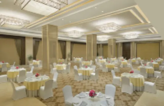 Taj Skyline Ahmedabad Hotels in Ahmedabad