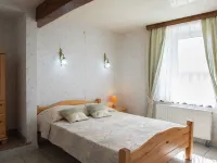 Spacious and Well Cared for House with a Panoramic