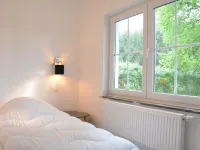 سوبرب هوليداي هوم ويذ جاردن إن سيرينشامبس فنادق في 