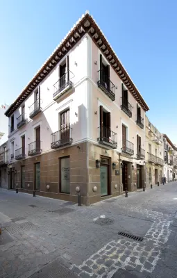 Casa Palacete 1822 Hotels near Royal Chapel of Granada