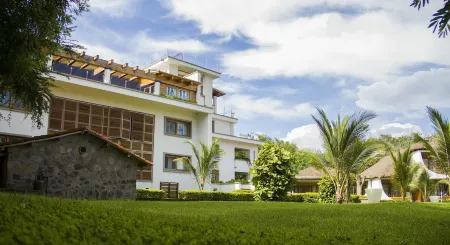 Hotel Club du Lac Tanganyika