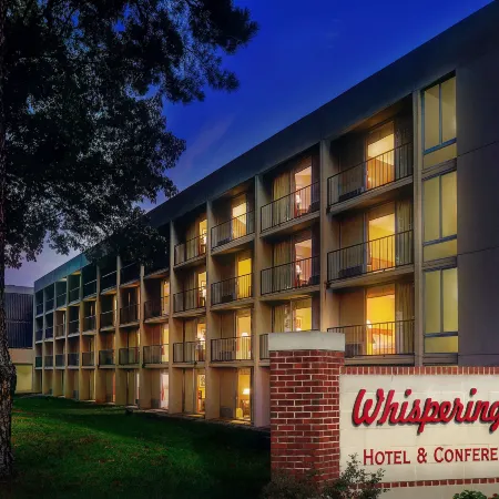 Historic Whispering Woods Hotel & Conference Center