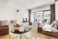Appart'hotel Odalys City Monaco Les Hauts de la Principauté 보솔레이 호텔