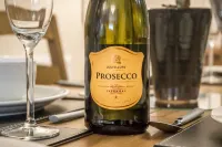 Harry's - 2 Bedroom Holiday Home - Tenby Hotels in Tenby