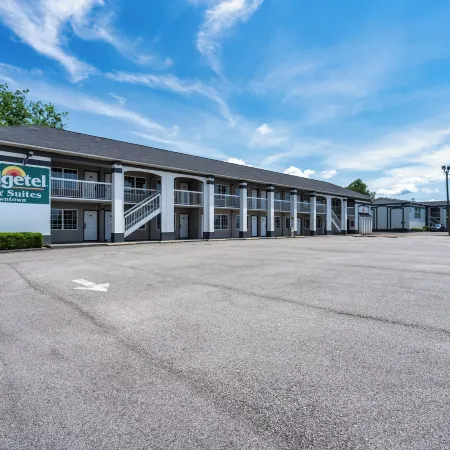Budgetel Inn and Suite