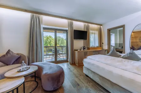 Hotel Ansitz Rungghof Отели рядом с достопримечательностью «Monticolo Lake»