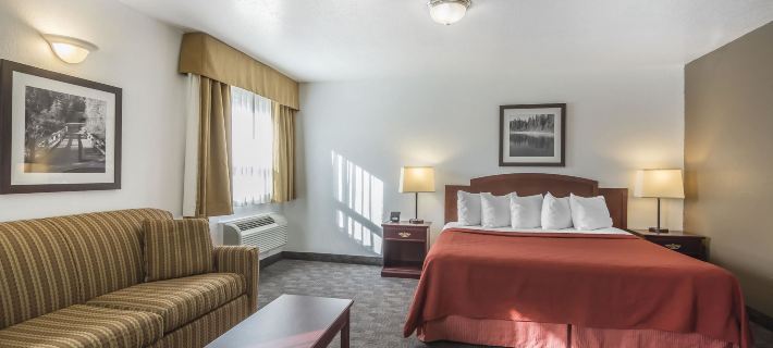 Quality Hotel & Conference Centre Hotels in Fort McMurray