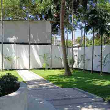 Lanka Global Properties Hotel Exterior