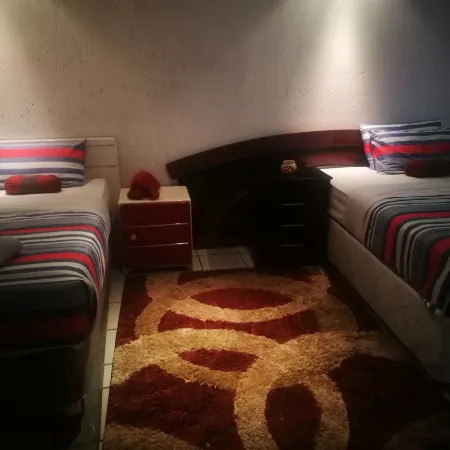 Naisar Sparkling White Apartment