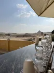 The Gate Hotel Front Pyramids & Sphinx View - Mountain view