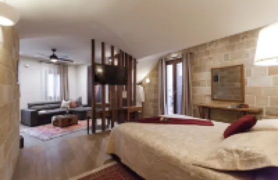 Utopia Luxury Suites