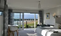 Serenity Ocean Lodge Hotels in Wilderness